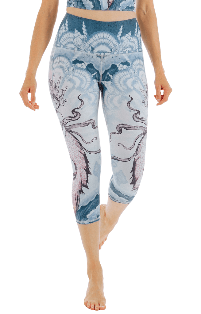 Sea Goddess Printed Yoga Crops Front