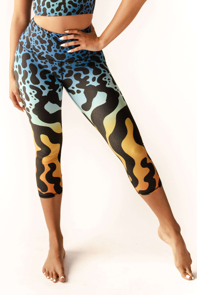Natures Poison Printed Yoga Crops front