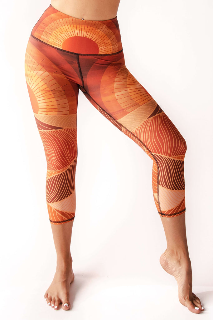 Light of Day Printed Yoga Crops front