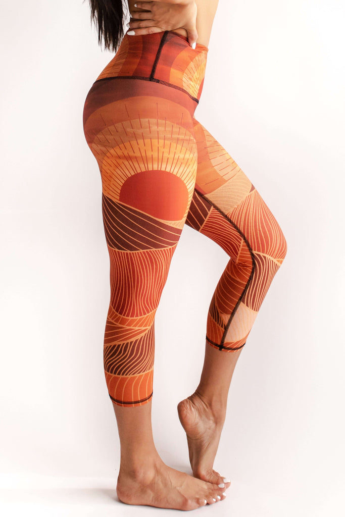 Light of Day Printed Yoga Crops side