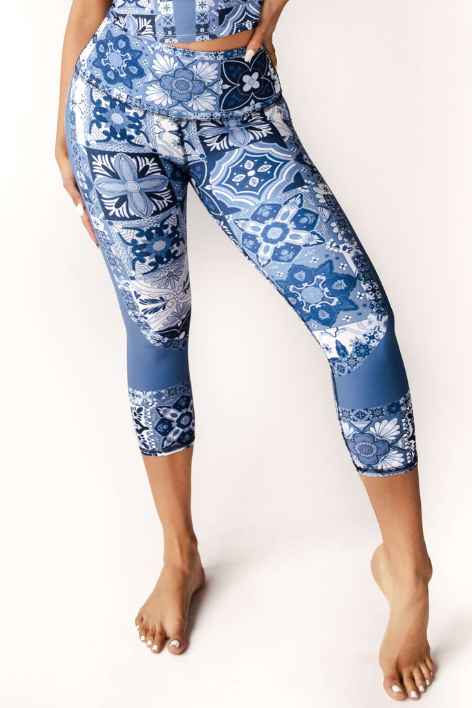 Mosaic In Blue Printed Yoga Crops front