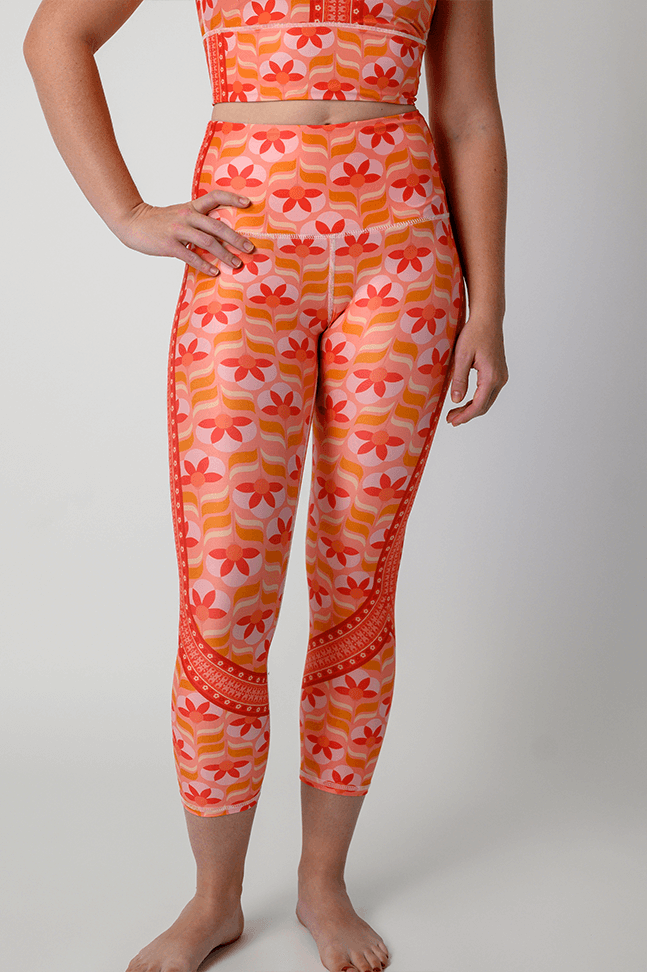 Peach Out Printed Yoga Crops front