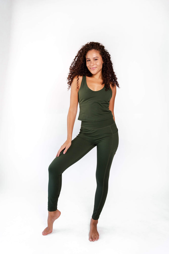 Non Stop Legging in Forest Green front