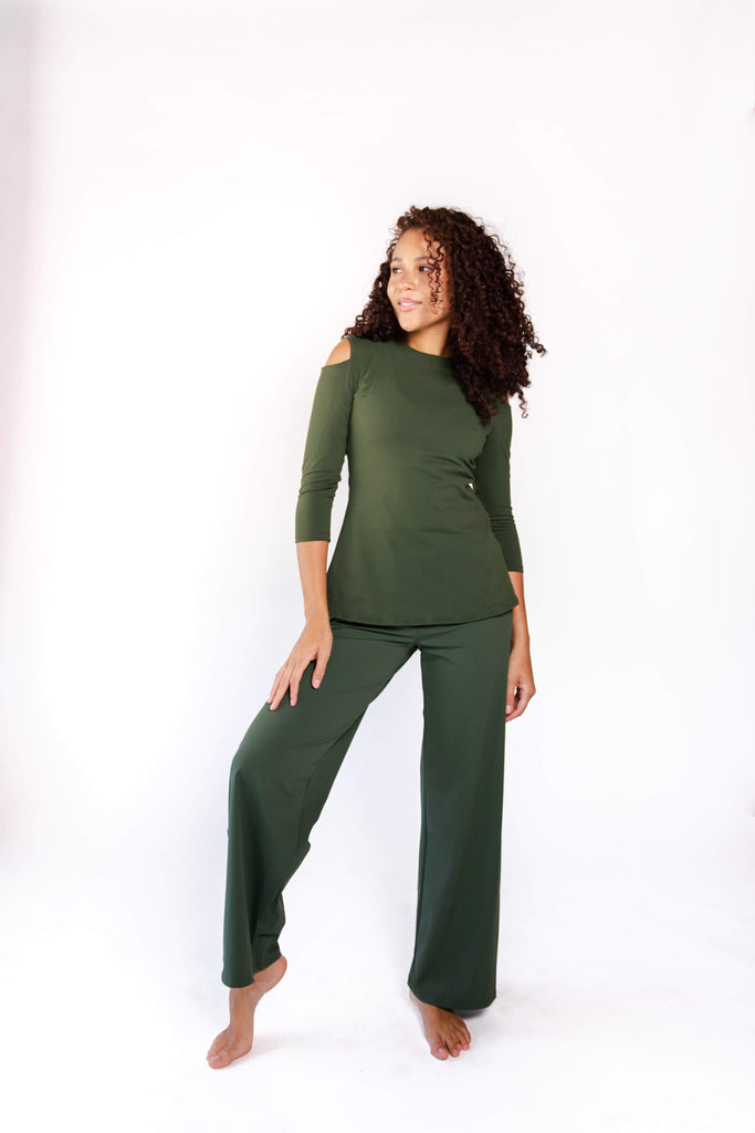 Ultimate Trouser in Forest Green front