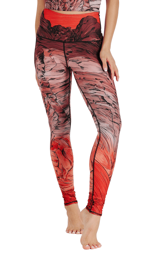 Red Rocks Printed Yoga Leggings Front