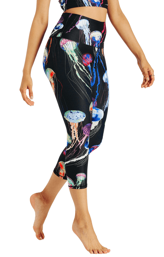 Electric Flow Printed Yoga Crops Right