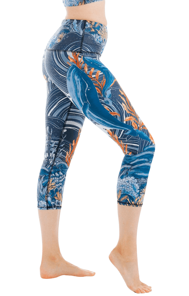 Whale Hello Printed Yoga Crops Right Side