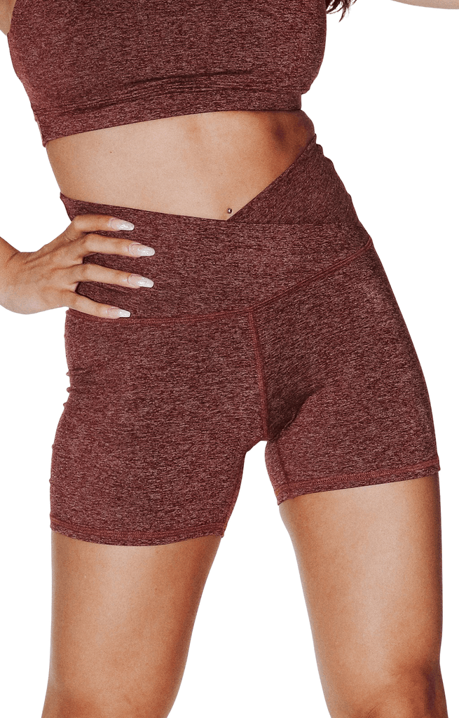 Movement Short in Henna Heather front